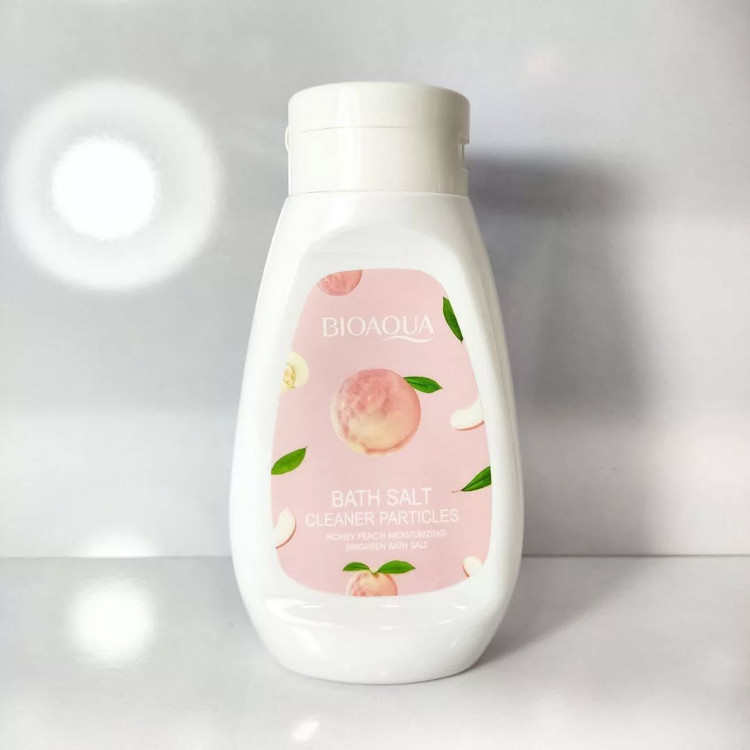 نمک بدن هلو بیوآکوا 😍 حاوی عصاره هلو و نمک دریا ایجاد پوستی با طراوت و شفاف رفع سیاهی بدن رفع پوست مرغی بدن روشن کننده پوست کمترکننده سیاهی کشاله ران، سر آرنج، زانو،قوزک پا کند کردن روند پیری پوست آبرسان پوست بدون ایجاد التهاب رفع خستگی پا